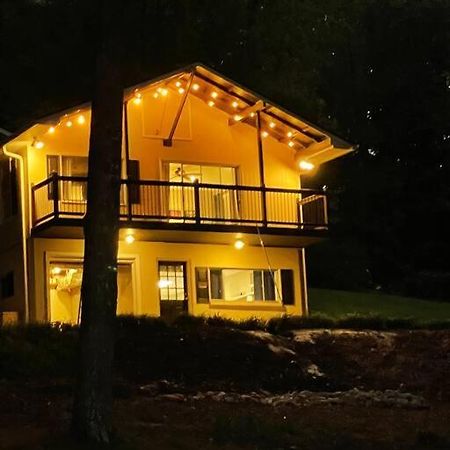 Vila Cozy, Lake Lanier Property With Amazing Views Dawsonville Exteriér fotografie