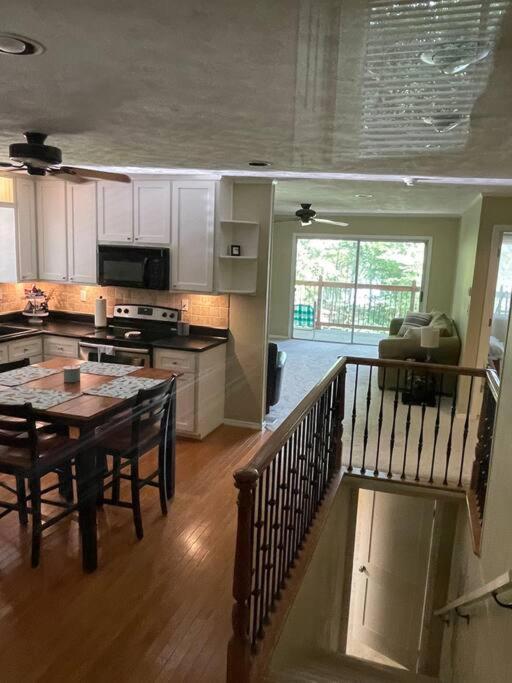 Vila Cozy, Lake Lanier Property With Amazing Views Dawsonville Exteriér fotografie